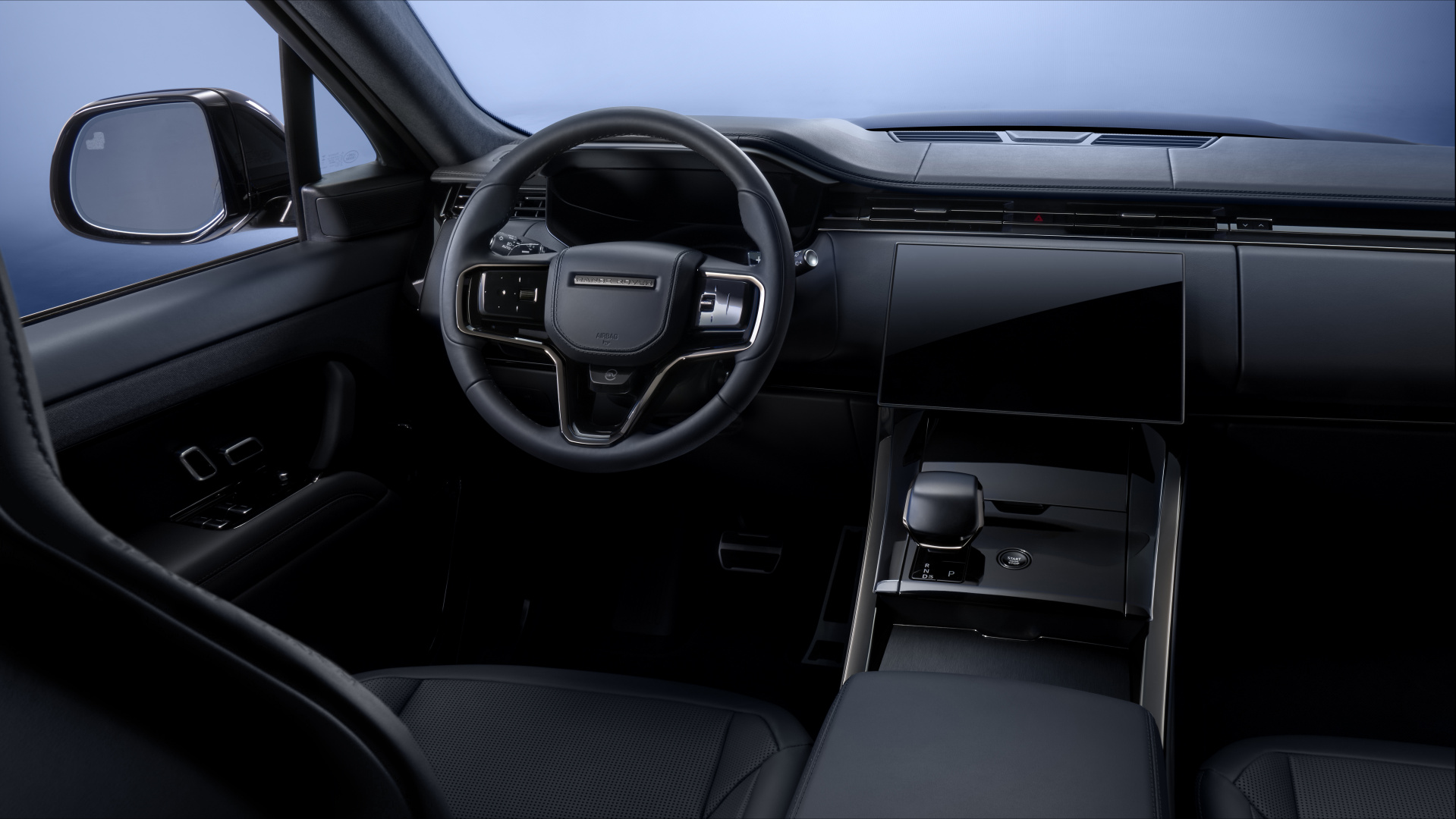 SMALL_RRS_SV_Black_Interior_04